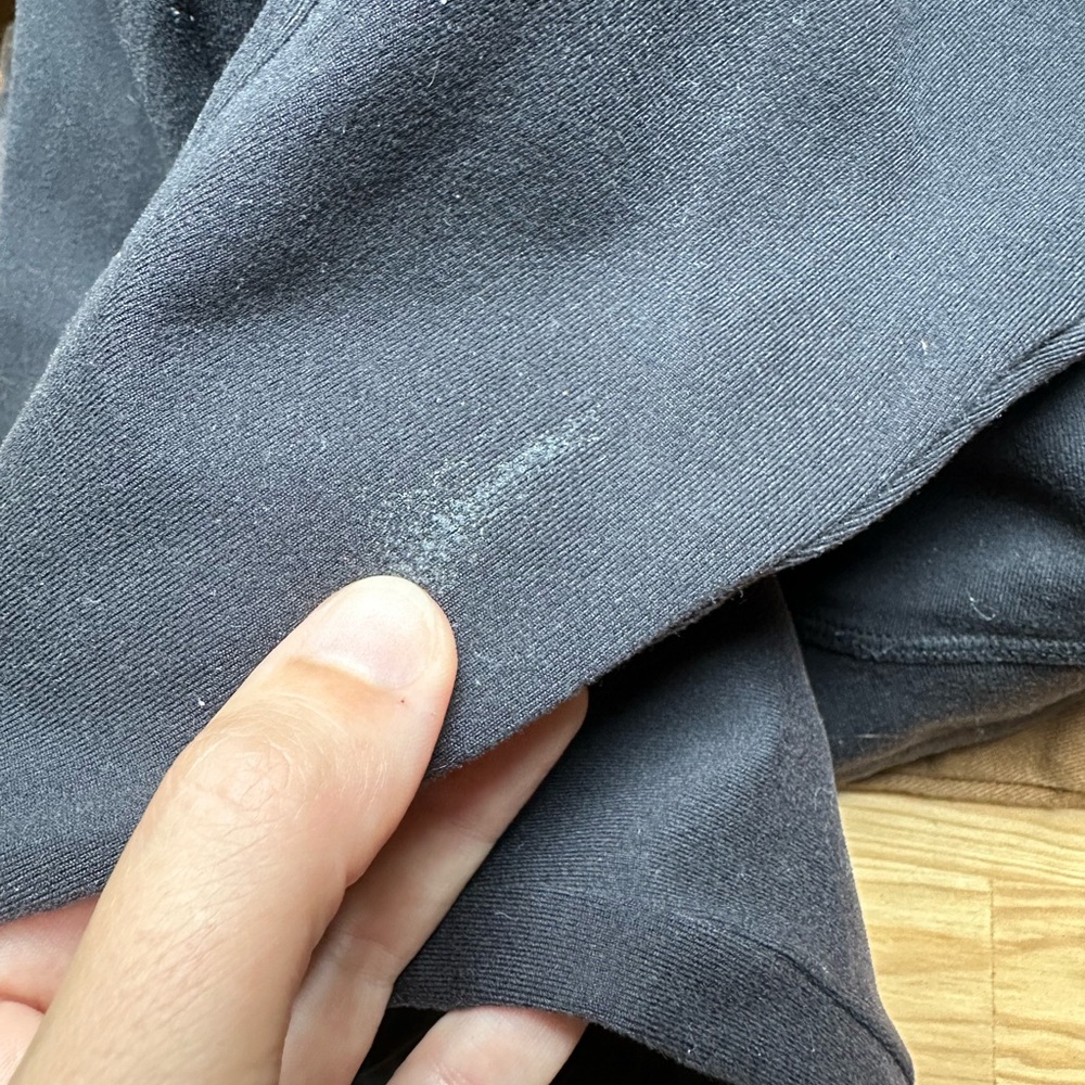 Alo Airbrush Flutter Legging Split Front - Picture 16 of 16